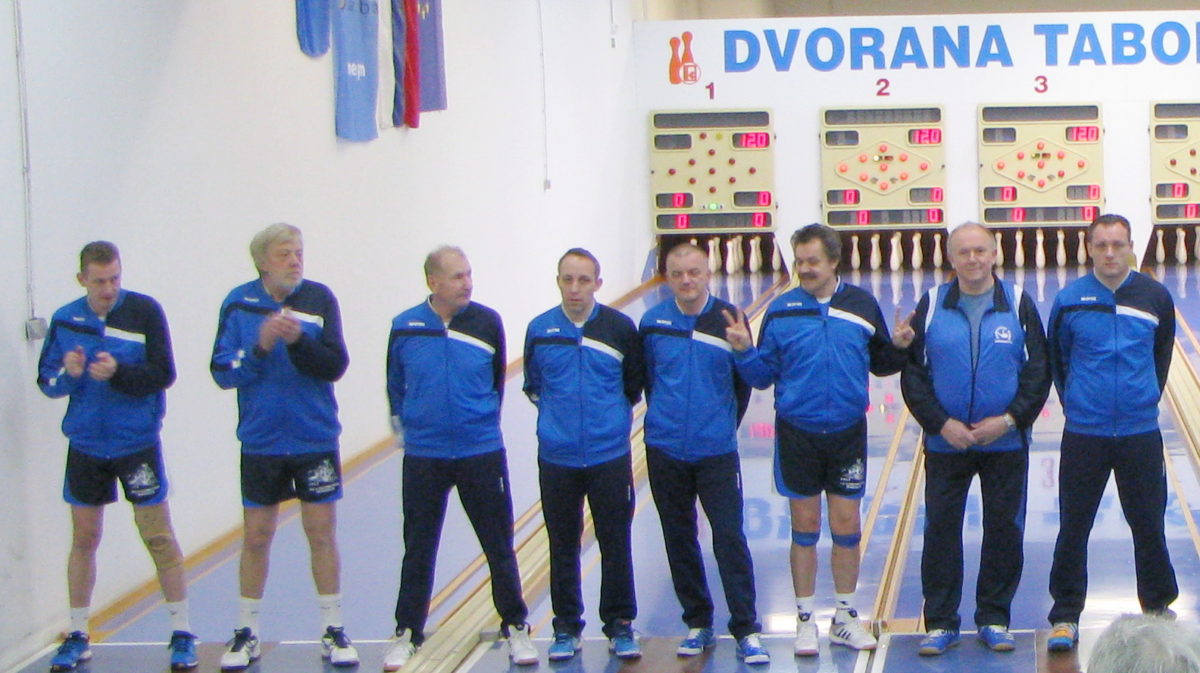 Lokosi že na prvem peronu