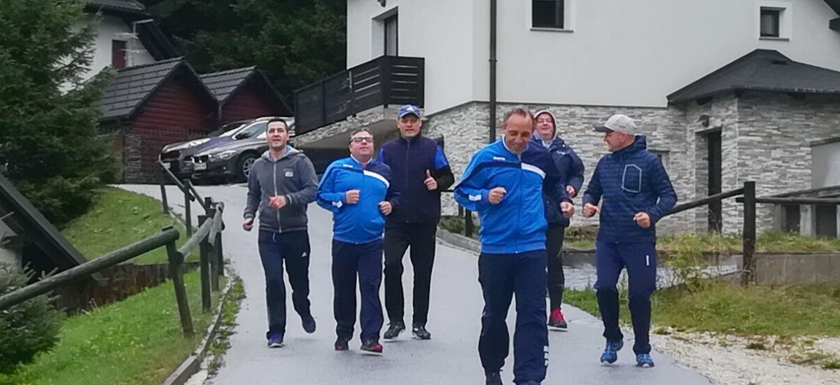 Lokosi osemnajstič na steze v SLO diviziji