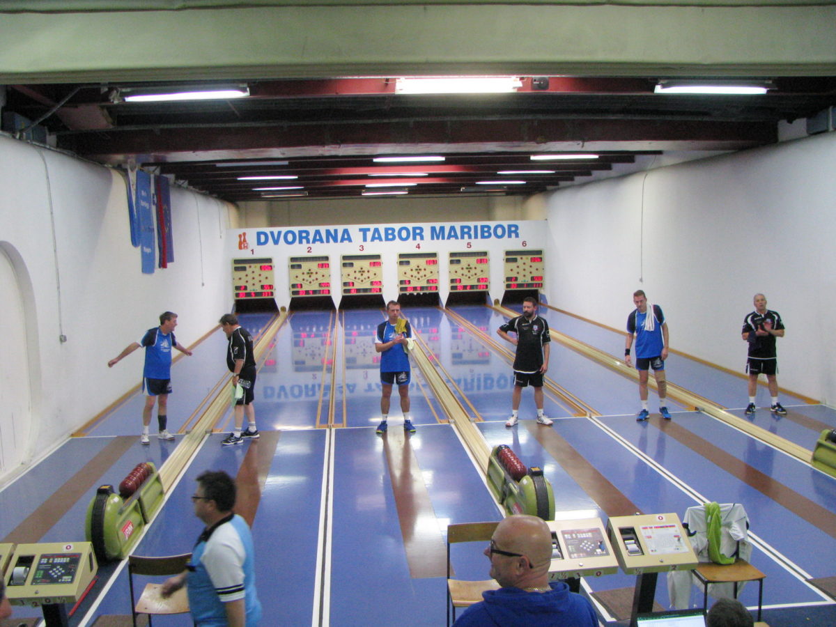 Premierna zmaga podprvakov