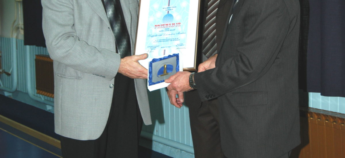 Jani & Maja, modre piste in Zlati kegelj