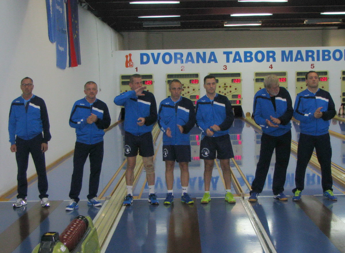 Fifty-fifty na premieri v Taborki