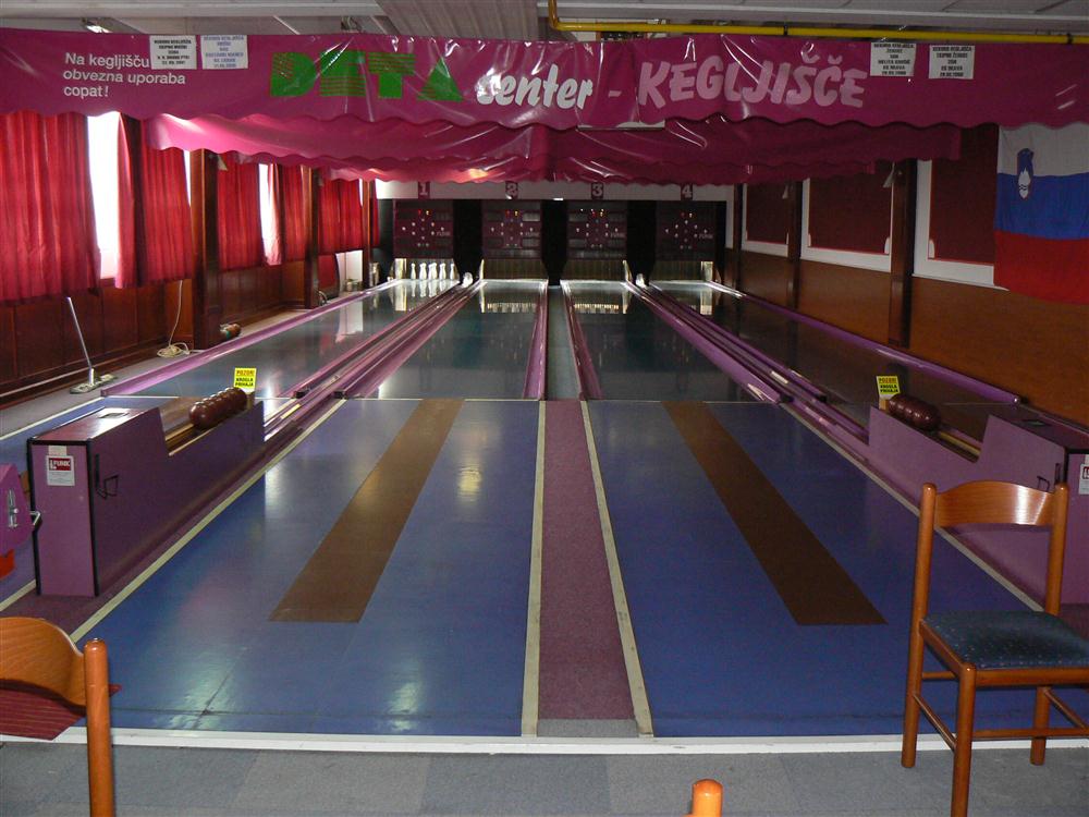 Krona na negativni trojček