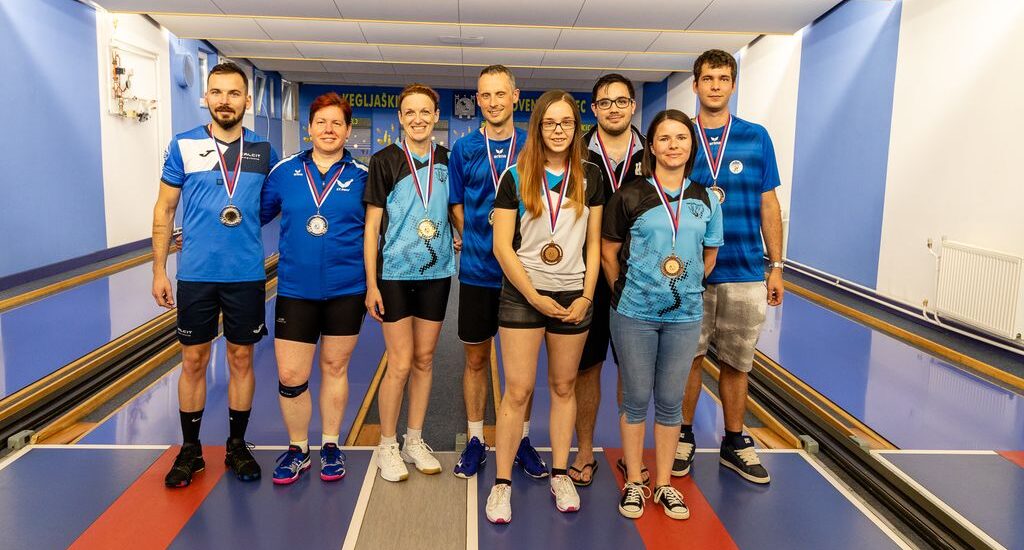 Trojno srebro in bron za MB kegljanje