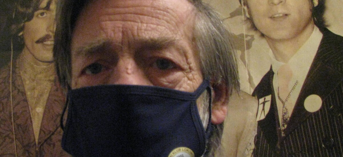 PROTIKORONSKI SELFIE